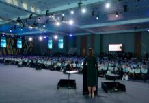 Banqueros perciben mayor certeza jurídica en México, afirma Sheinbaum En la conferencia matutina de este viernes, la presidenta Claudia Sheinbaum Pardo aseguró que los principales bancos del país manifestaron una percepción positiva sobre el funcionamiento del Poder Judicial y se comprometieron a ampliar el acceso al crédito, especialmente para pequeñas y medianas empresas (Pymes).